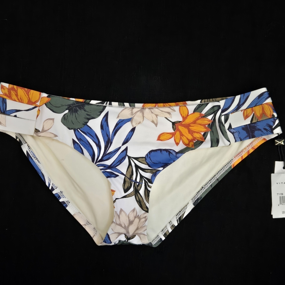 Vitamin A tropical floral bikini bottoms size 8